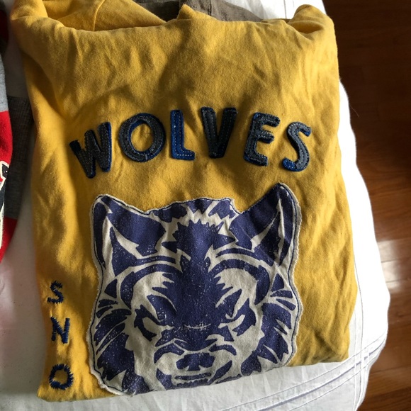 Boys top - Picture 4 of 4